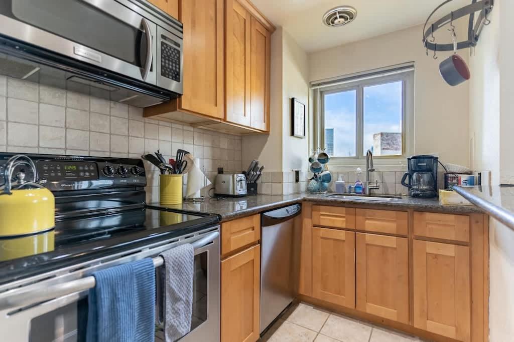 הוילה סיאטל Vibrant Downtown, King Bed, Work Desk & Kitchen מראה חיצוני תמונה